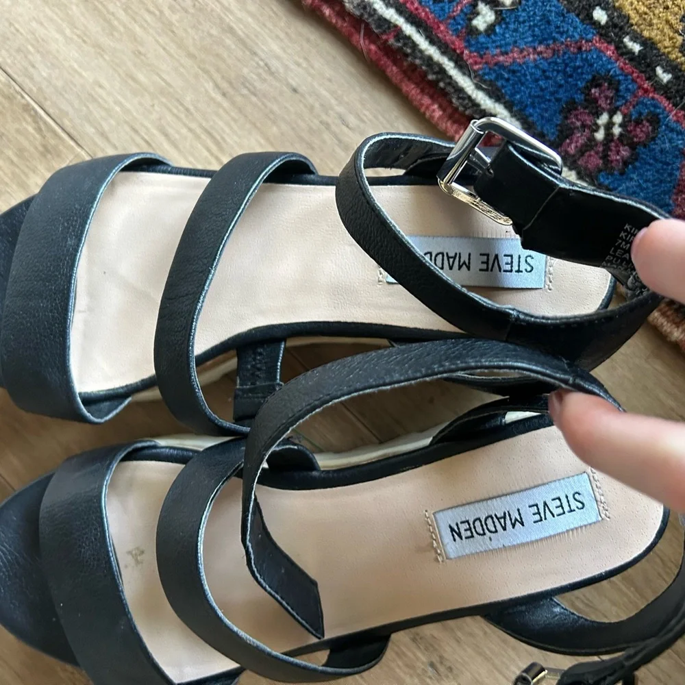 Steve Madden Kirsten Sport Sandal - Picture 7 of 8
